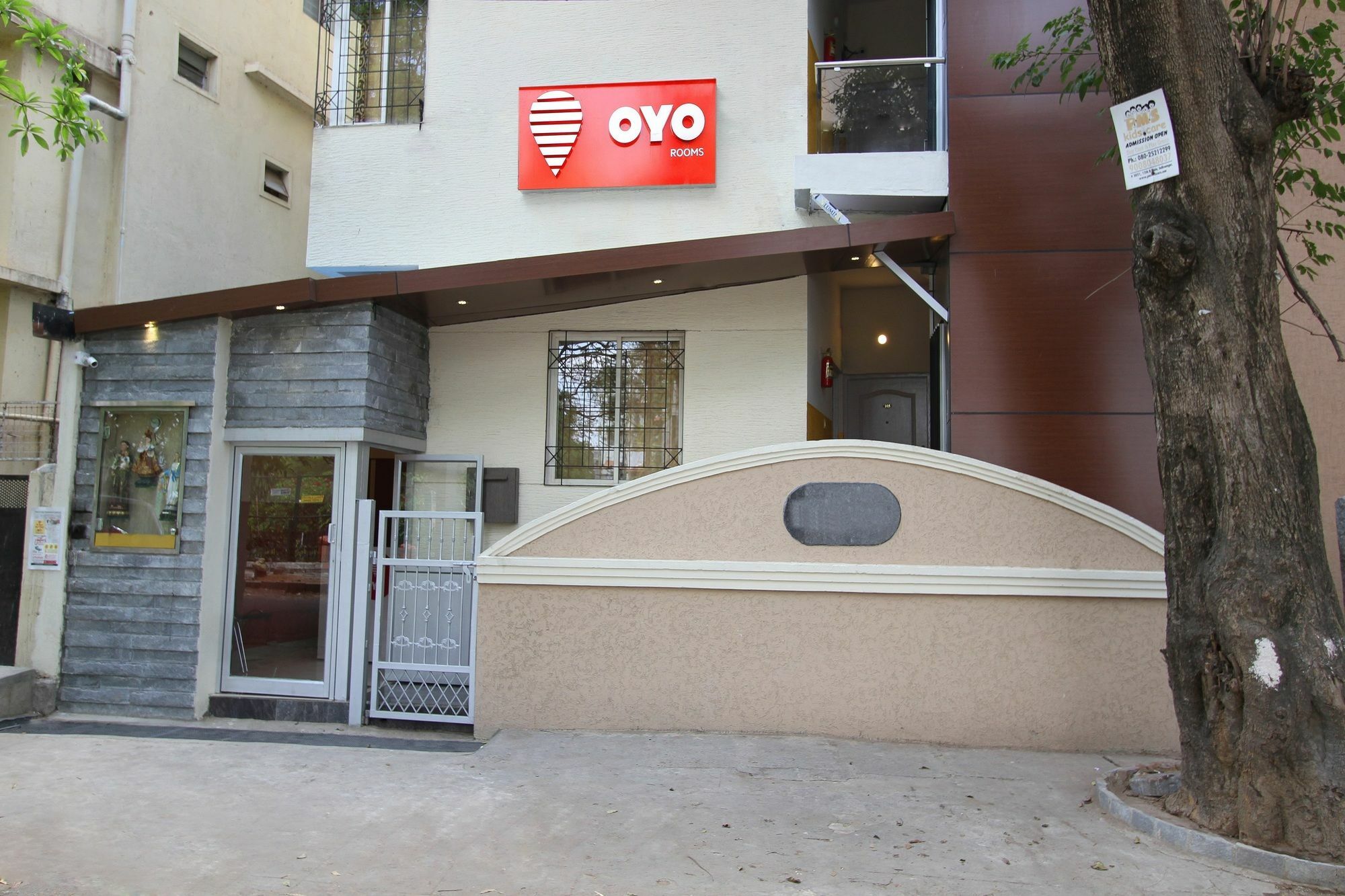 Oyo 8116 Park Inn Bangalore Exterior foto